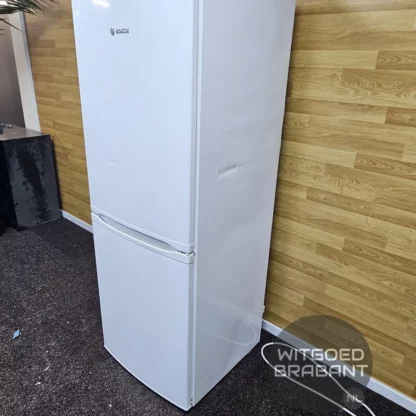 Bosch - koel/vriescombinatie - KGN33V03